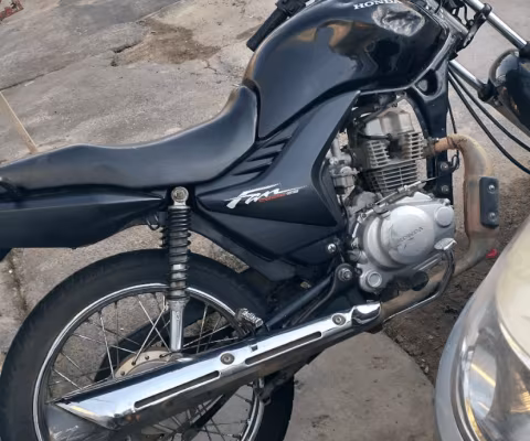 HONDA CG à venda.