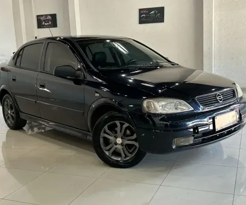 GM ASTRA GL COMPLETO 2002 *** VEICULO SEGUNDO DONO *** MANUAL, CHAVE COPIA, RODAS DE LIGA LEVE *** K