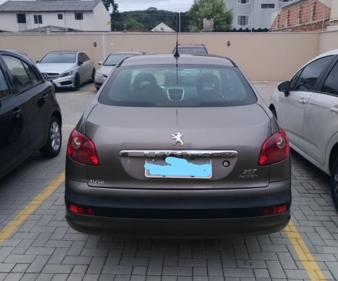 PEUGEOT 207 à venda.
