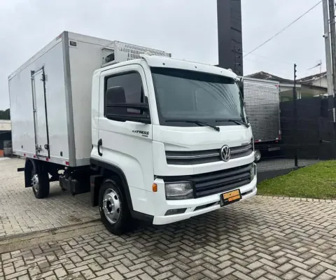 Volkswagen express refrigerado 2021