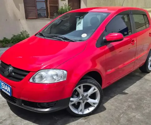 VOLKSWAGEN FOX TREND PLUS 1.0 MI 8V TOTAL FLEX 4P 2010