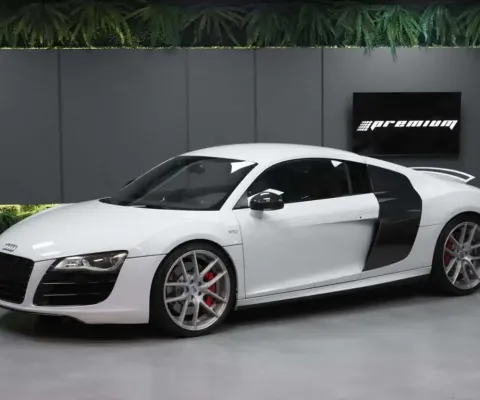 AUDI R8 5.2 V10 FSI 2012
