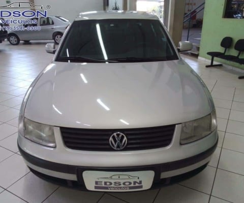 Volkswagen Passat Turbo 1.8 Tiptronic