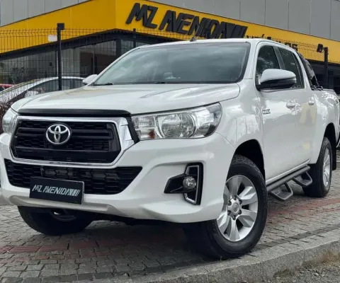 Toyota Hilux CD SR 4x4 2.8 TDI Diesel Aut.  - Branca - 2019/2019