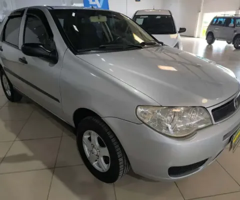 Fiat Palio ELX 1.0 Fire/30 Anos F. Flex 8V 4p  - Prata - 2005/2006