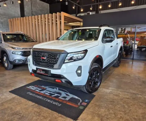 NISSAN FRONTIER PRO4X 2023