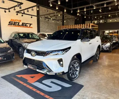 Toyota hilux swsrxa4rd 2025