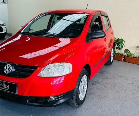 Volkswagen Fox 1.0 flex 2010 Direção hidráulica 