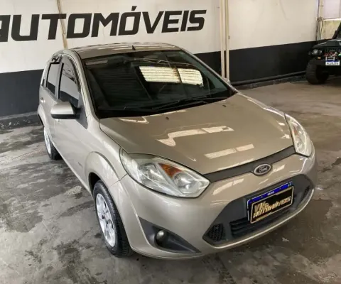 FORD FIESTA 1.6 MPI CLASS HATCH 8V FLEX 4P MANUAL