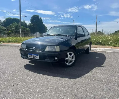 Chevrolet kadett sport 1996