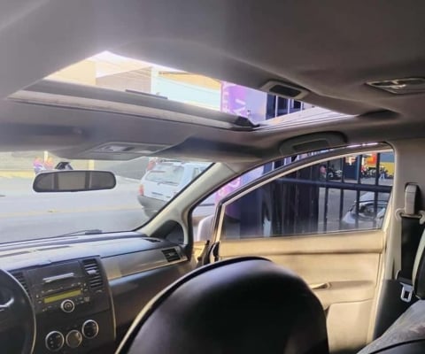 NISSAN TIIDA 18SL FLEX 2013