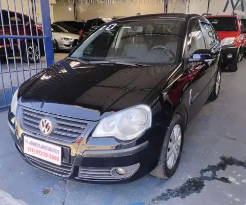 VOLKSWAGEN POLO SEDAN 1.6 2010