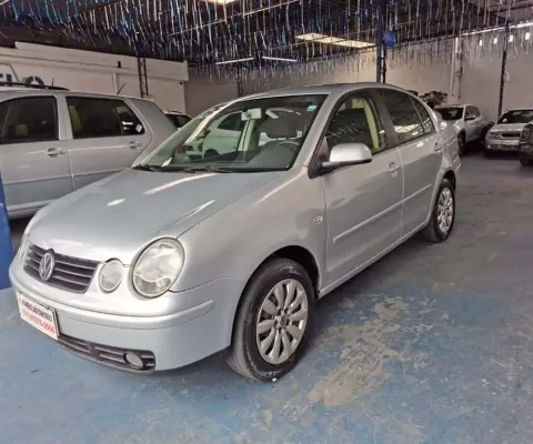 Volkswagen polo sedan 1.6 2003