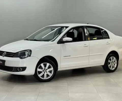 VOLKSWAGEN POLO SEDAN 1.6 COMFOR 2013