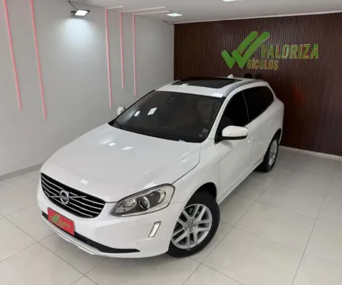 VOLVO XC 60 60 D-5 MOMENTUM 2.4  AWD Diesel  5p