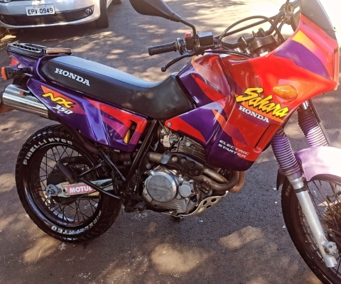 HONDA NX à venda.