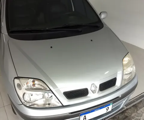 RENAULT SCENIC à venda.