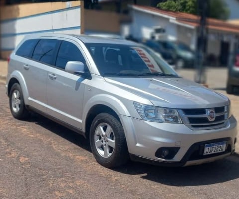 Fiat Freemont 2.4 Emotion 16V Gasolina 4P Automático