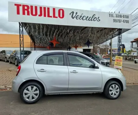 Nissan March 1.0 S 16V Flex 4P Manual