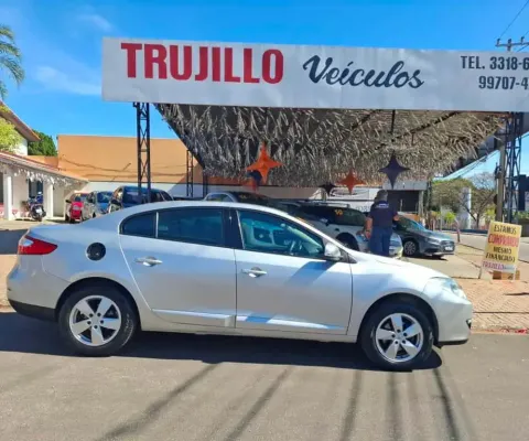 Renault Fluence 2.0 Dynamique 16V Flex 4P Manual