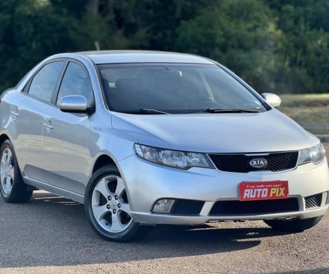 KIA CERATO EX2 1.6L 2010