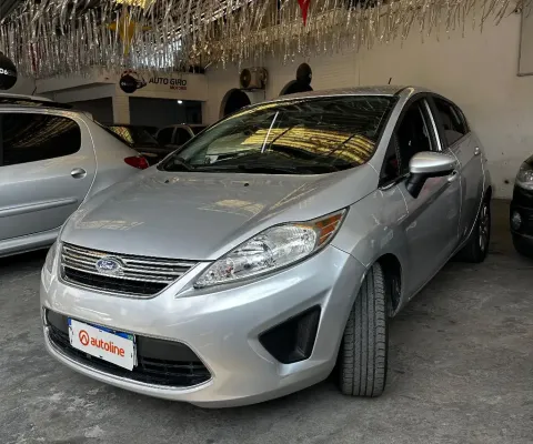 NEW FIESTA HATCH - 2012  SUPER COMPLETO / MARAVILHOSO!!!!!!!