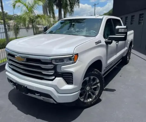 Chevrolet Silverado 2025 5.3 v8 gasolina 1500 high country 4x4 automático