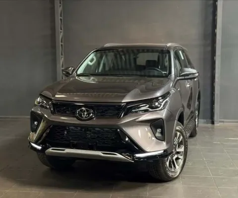 Toyota Hilux sw4 2026 2.8 d-4d turbo diesel srx platinum 7l 4x4 automático