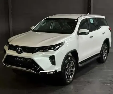 Toyota Hilux sw4 2026 2.8 d-4d turbo diesel srx platinum 7l 4x4 automático