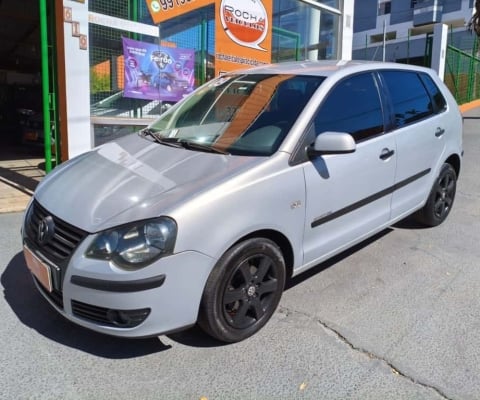 VOLKSWAGEN Polo Hatch 1.6 4P FLEX