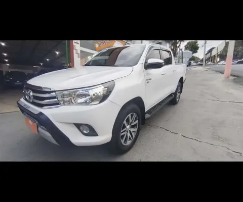 TOYOTA Hilux Caminhonete 2.7 16V 4P SR FLEX CABINE DUPLA