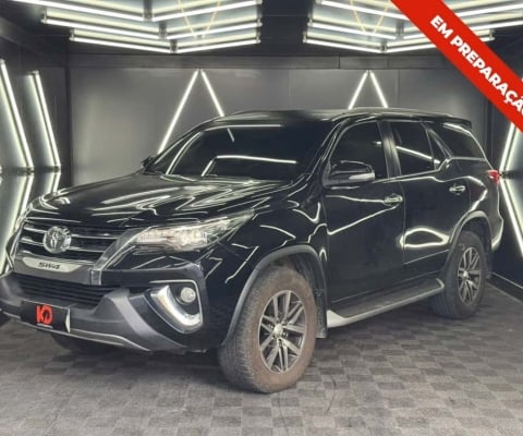 Toyota Hilux sw4 2017 2.8 srx 4x4 7 lugares 16v turbo intercooler diesel 4p automático
