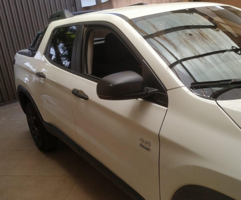 FIAT TORO à venda.