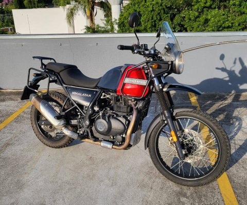 ROYAL ENFIELD HIMALAYAN à venda.