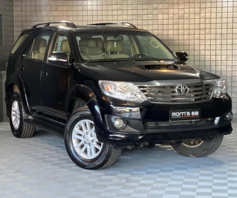 TOYOTA HILUX SW4 3.0 SRV 4X4 16V TURBO INTERCOOLER DIESEL 4P AUT 2015