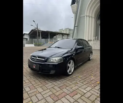 Chevrolet Astra 2.0 8V/ CD 2.0 8V Hatchback 5p Mec