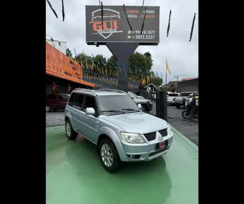 Mitsubishi PAJERO PAJERO 2.0 TR4 FLEX 4X4 AUT.