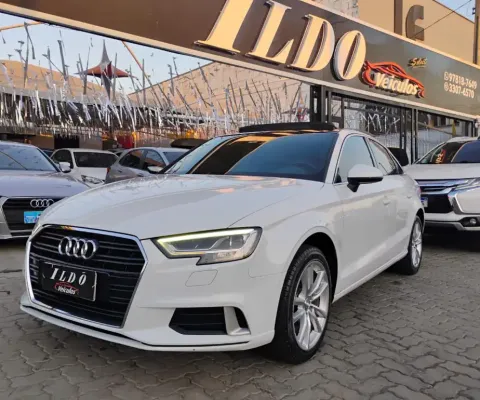 Audi A3 Sedan Ambition 2.0 tfsi Turbo 220cv s-tronic