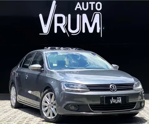 Volkswagen Jetta 2011 2.0 comfortline 120cv flex 4p tiptronic