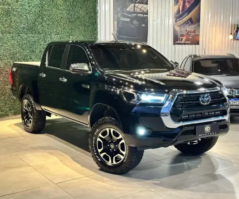 TOYOTA HILUX CD SRX 4X4 2.8 TDI 16V DIESEL AUT 2023
