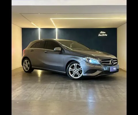 MERCEDES-BENZ A 200 A 200 1.6 TB 16V Urban 156cv Aut.