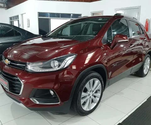 TRACKER LTZ 1.4 TURBO AUTOMÁTICA TOP COM TETO SOLAR ELÉTRICO ANO 2017 COM BANCO DE COURO E BOTÃO STA