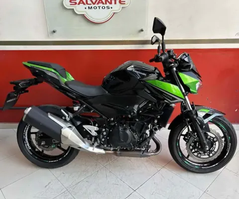 Kawasaki Z400 2022
