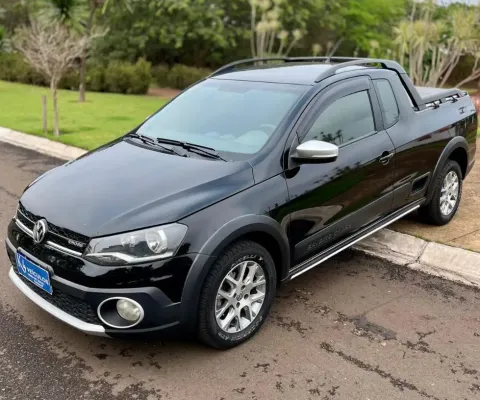 Saveiro Cross