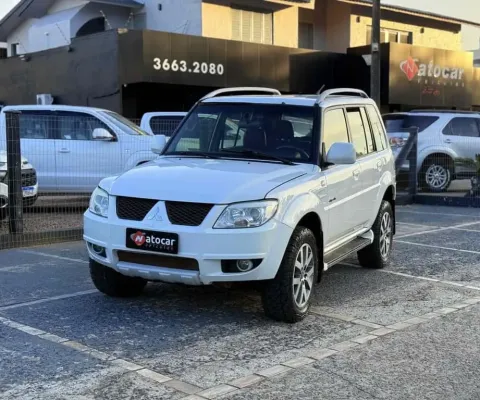 Mitsubishi Pajero tr4 2014 2.0 4x4 16v 140cv flex 4p automático
