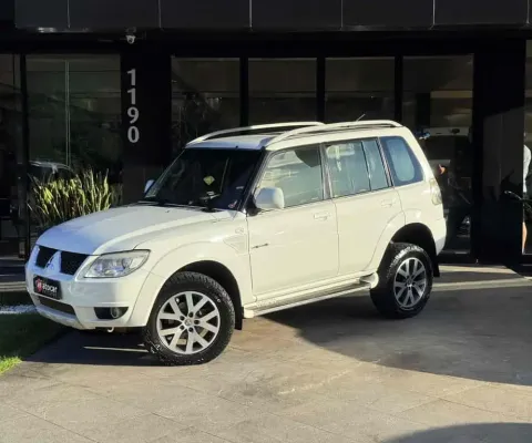 Mitsubishi Pajero tr4 2014 2.0 4x4 16v 140cv flex 4p automático
