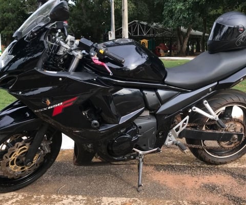 SUZUKI GSX à venda.