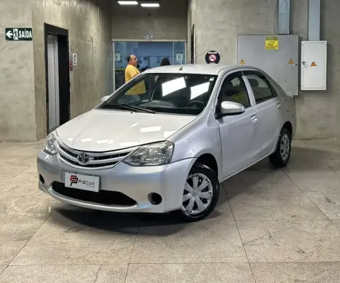 Toyota Etios 2014 1.3 x 16v flex 4p manual