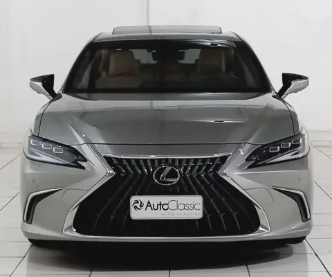 LEXUS ES300H LUXURY 2023