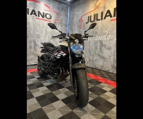 YAMAHA XJ6 N/ABS 2015 Gasolina